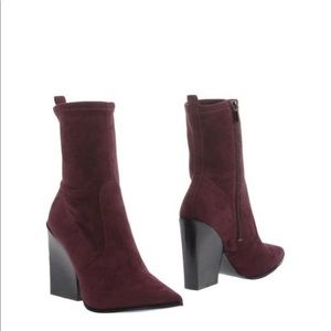 Kendall + Kylie
Women's Purple Ankle Boots